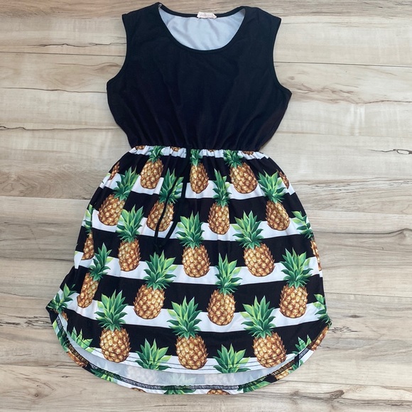 pixie girl Other - Pixie Girl 10/12 High Low Pineapple Dress. Sleeves With Faux Front Tie. Elastic